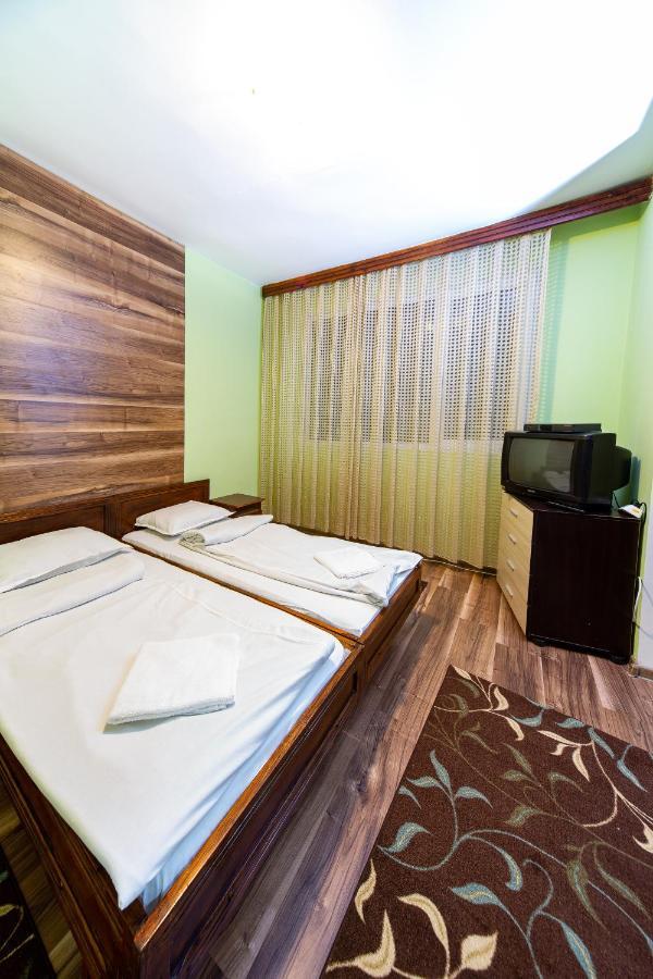 Hotel Tishina Старозагорски-Бани Экстерьер фото